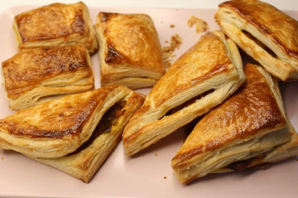 Fresh Veg Puff Patti pcs